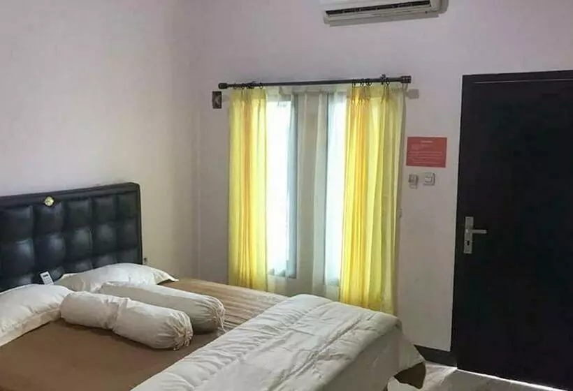 هتل Marthine Residence Syariah Redpartner