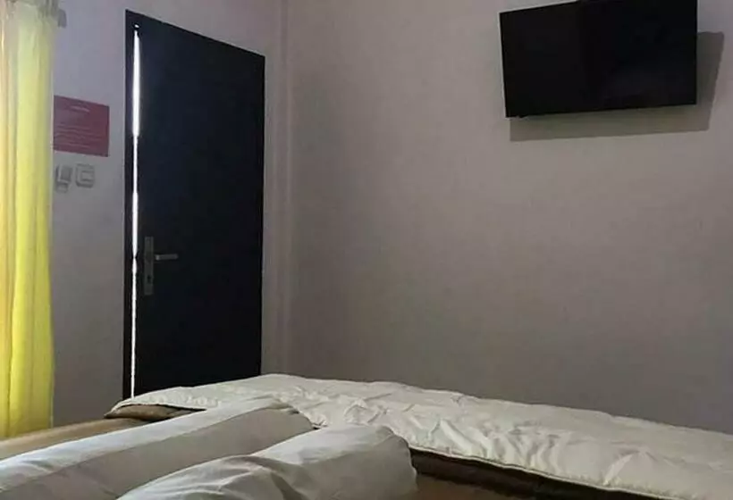 هتل Marthine Residence Syariah Redpartner