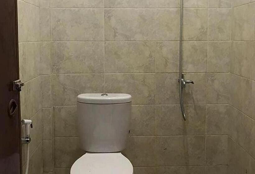 בית מלון כפרי Marthine Residence Syariah Redpartner