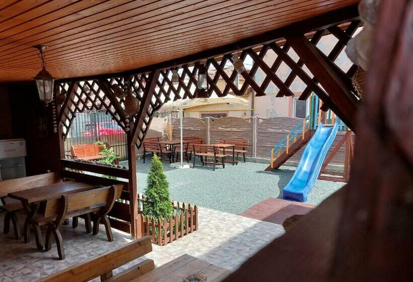 پانسیون Casa Olimpia 2 Mai