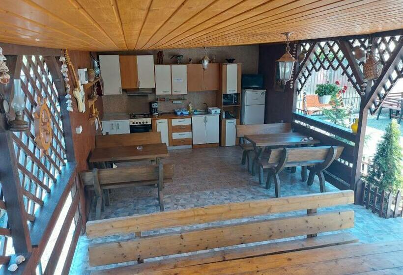 پانسیون Casa Olimpia 2 Mai