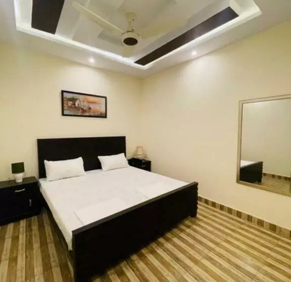 هاستل Noor Lodge