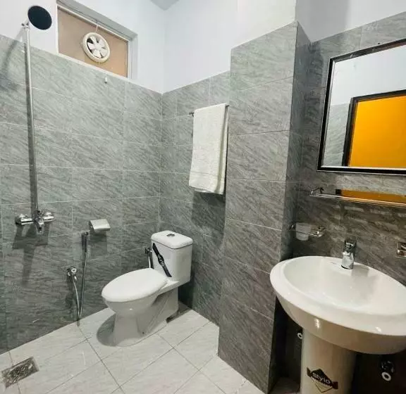 هاستل Noor Lodge