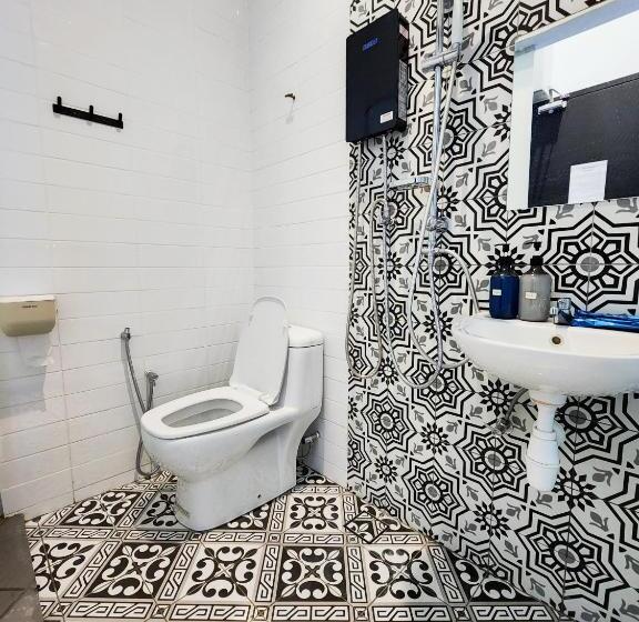 Mac Hotel By Sky Hive