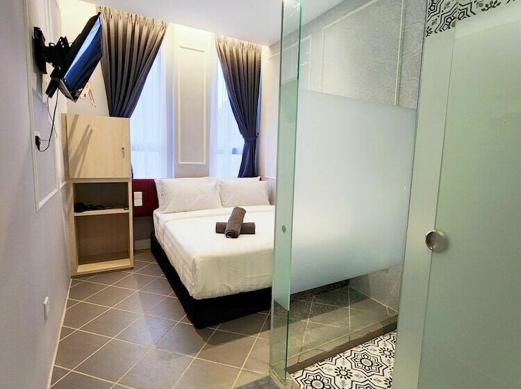 Mac Hotel By Sky Hive