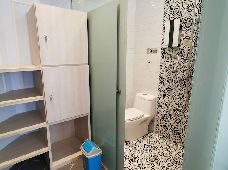 Mac Hotel By Sky Hive