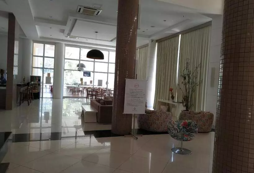 Porto Marina Mont Blanc Resort