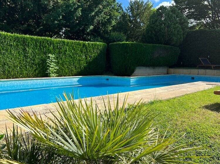 ベッドアンドブレックファースト Le Domaine De Montmorency