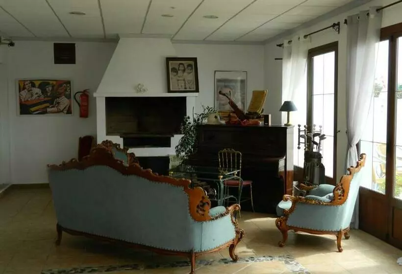 ホテル Restaurant Baladrar