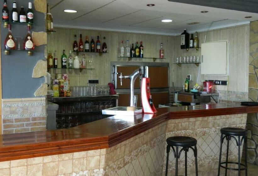 בית מלון כפרי Restaurant Baladrar