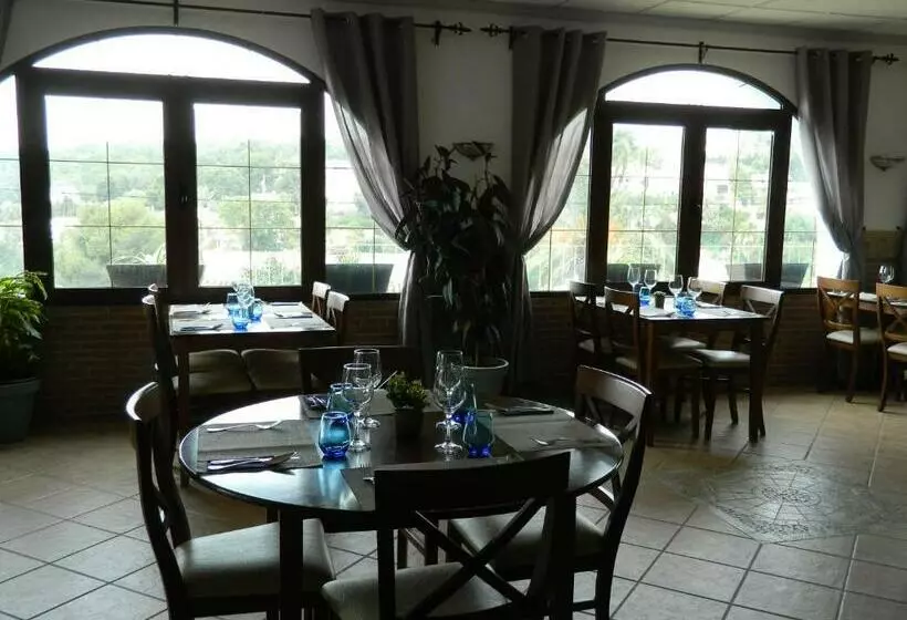 ホテル Restaurant Baladrar