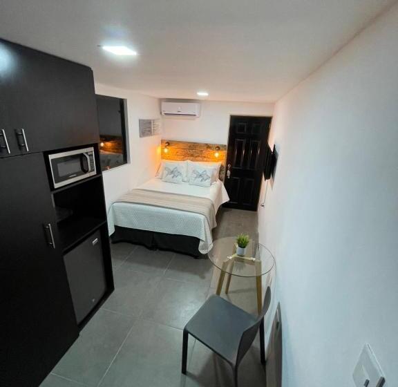 پانسیون The Cabins