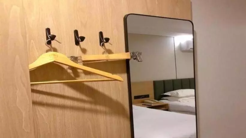 Hotell Greentree Inn Yangzhou Slender West Lake Wencheng Attic Express