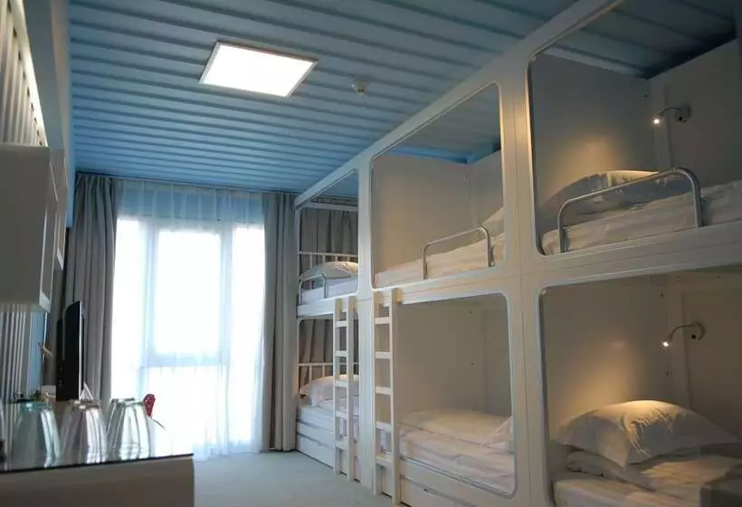 בית מלון כפרי Oct East Cargo Hostel Shenzhen