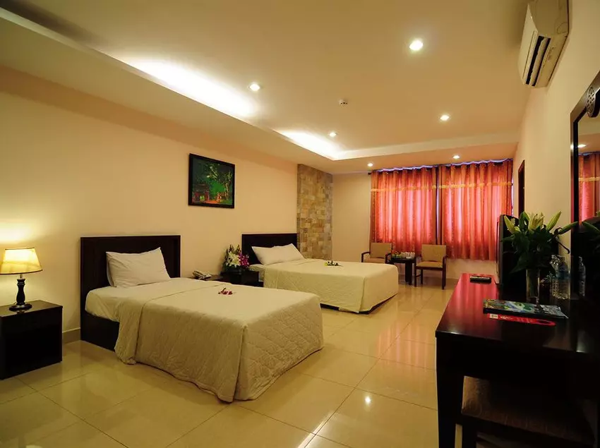 هتل Phuoc Loc Tho 1