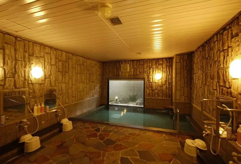 ホテル Route Inn Yokkaichi