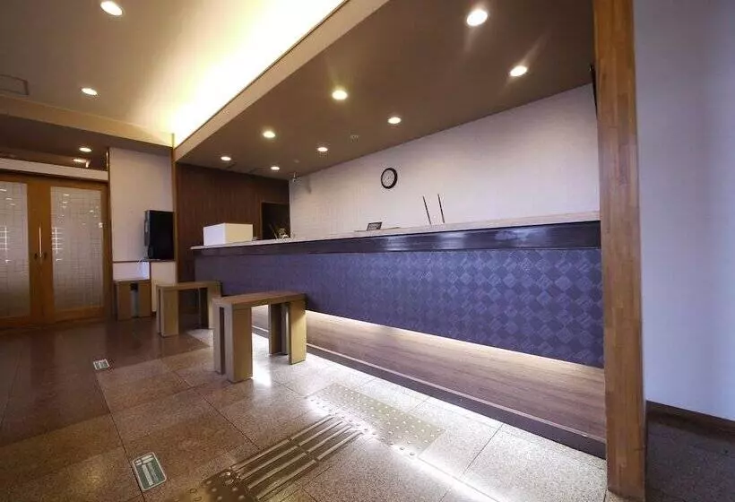 ホテル Route Inn Yokkaichi