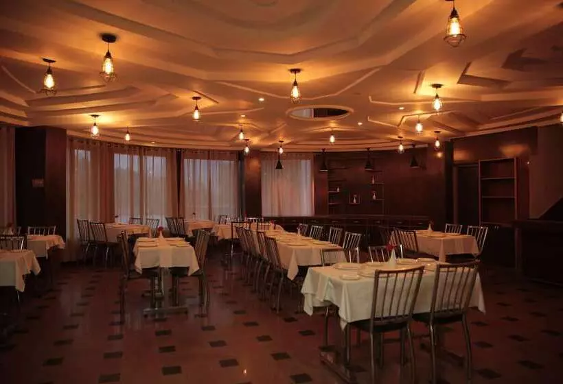 ホテル Signature Manaali