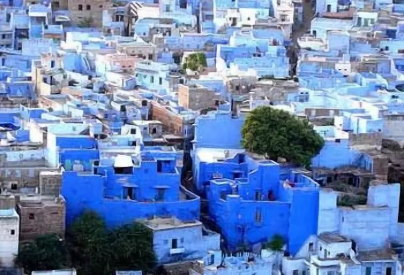 酒店 The Blue House