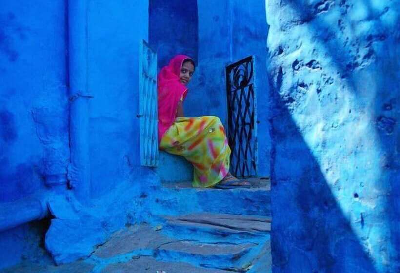 فندق The Blue House