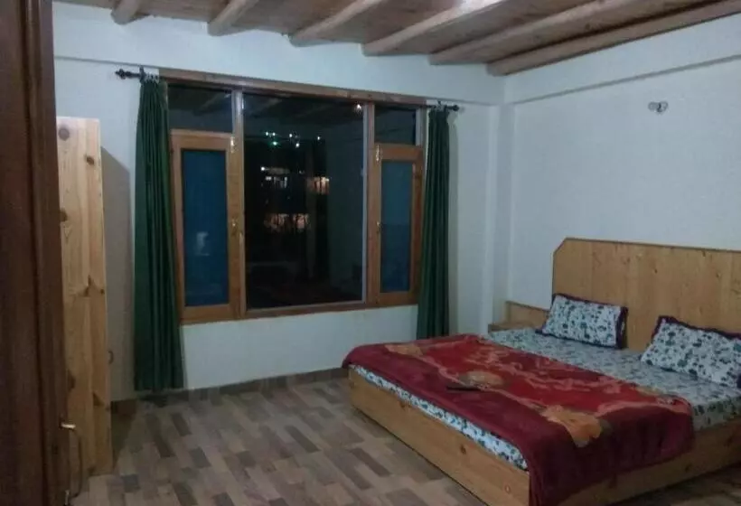 هتل Paradise Guest House