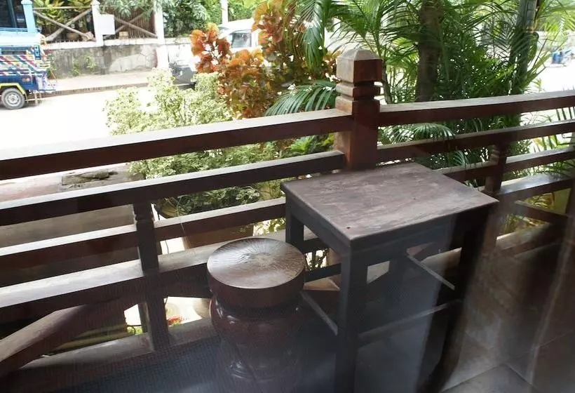 هتل Visoun Namsok