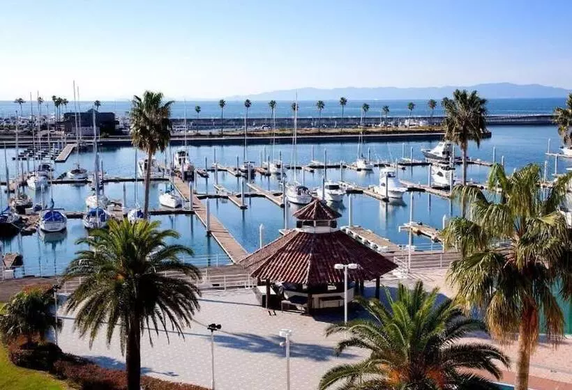 Отель Wakayama Marina City