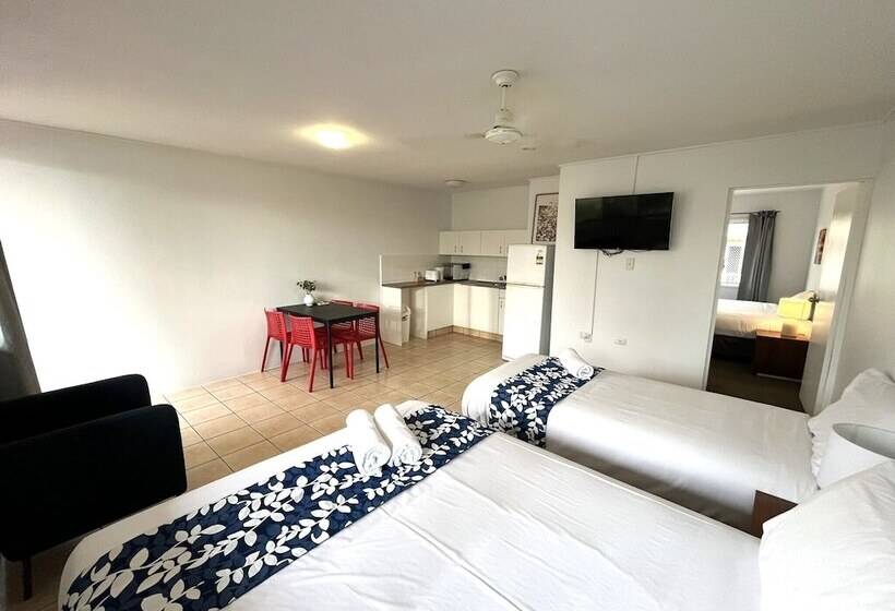 מוטל Browns Broadbeach