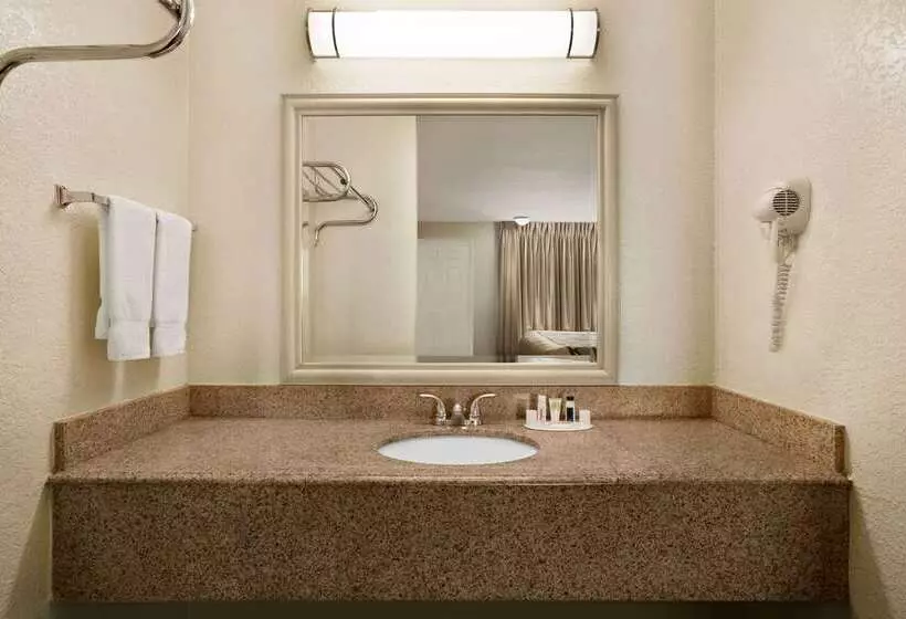 모텔 Super 8 By Wyndham Corsicana