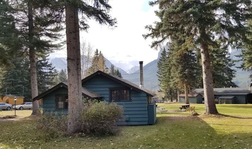 Rundle Chalets