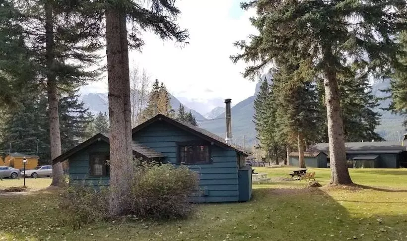 Rundle Chalets