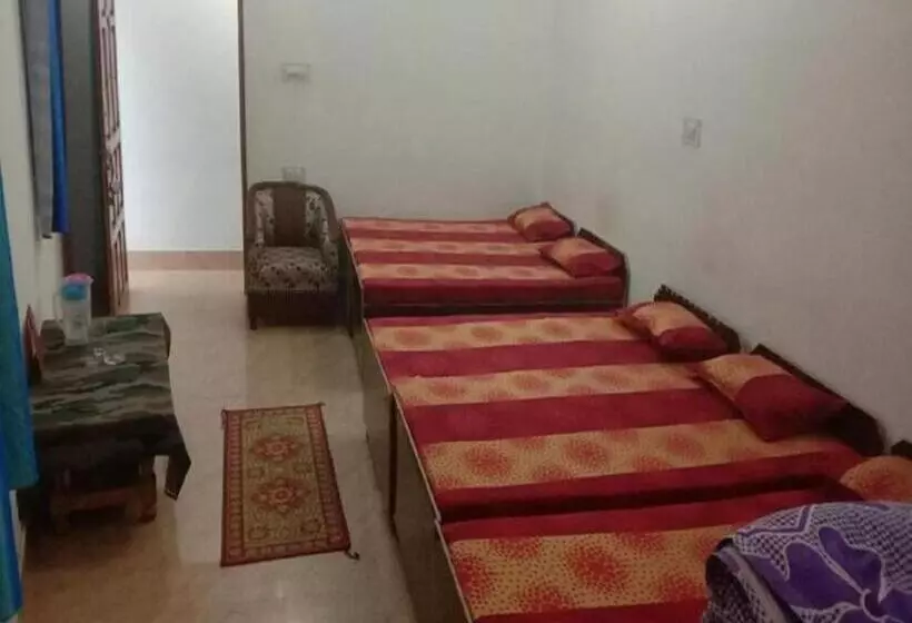 هتل Puspwan And Restaurant By Stayapart