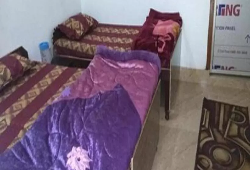 هتل Puspwan And Restaurant By Stayapart