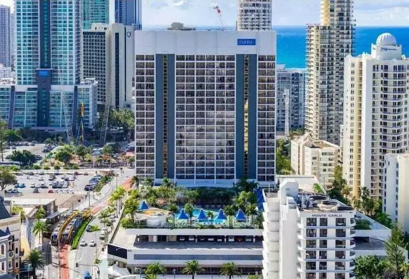 هتل Your Stay In Surfers