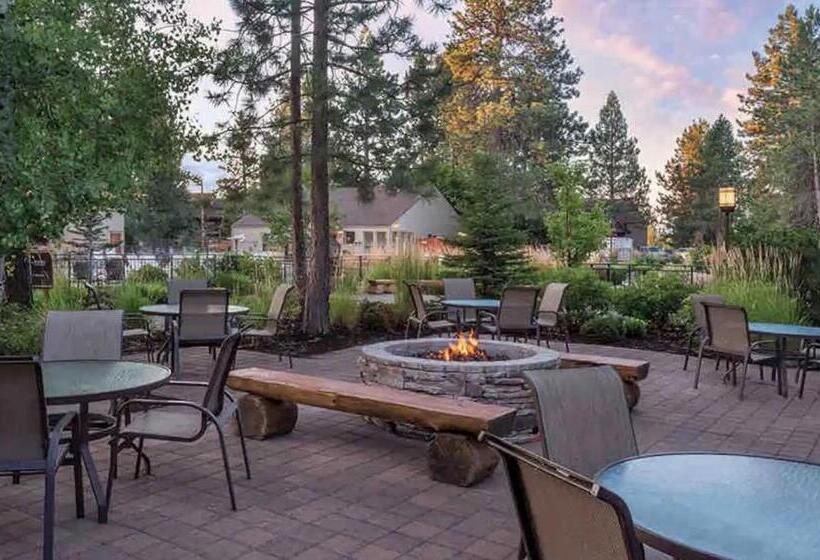 Seventh Mountain Resort