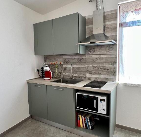 Pension (Hôtel basse catégorie) Tra Terra E Mare