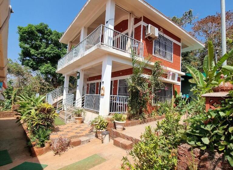 ベッドアンドブレックファースト The Skyi County Dapoli