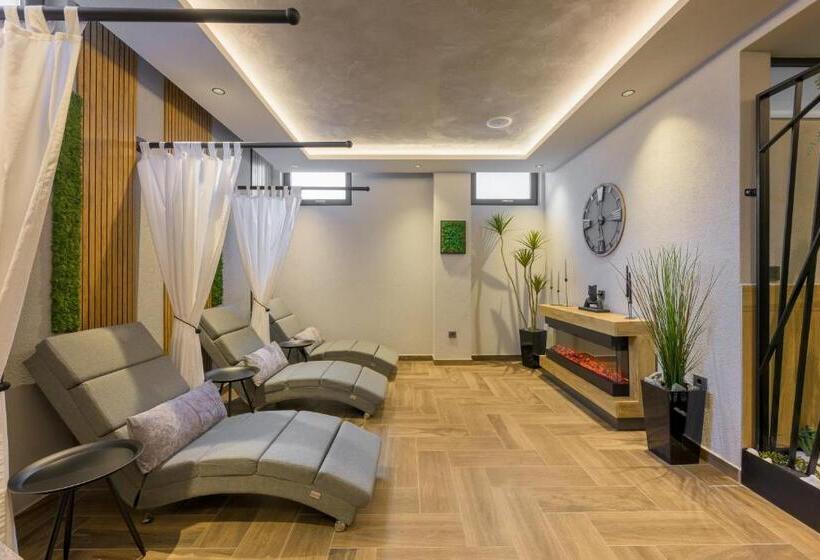 فندق Aquamarine   Wellness & Spa