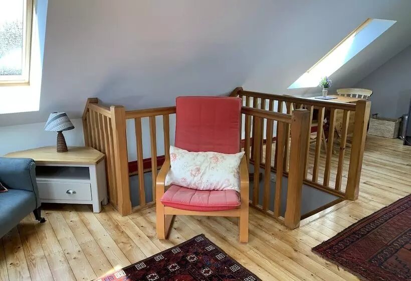 Hotelli Dragon Orchard Retreat