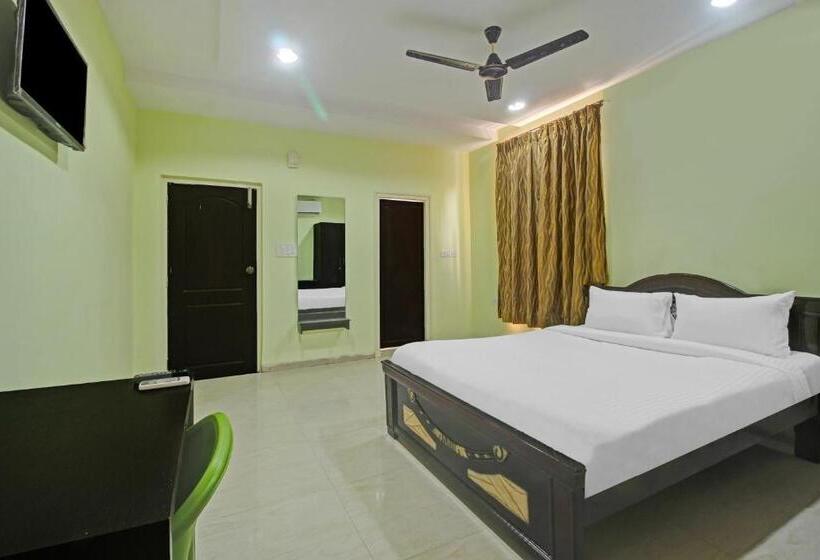 בית מלון כפרי O Sri Residency Near Hyderabad Central