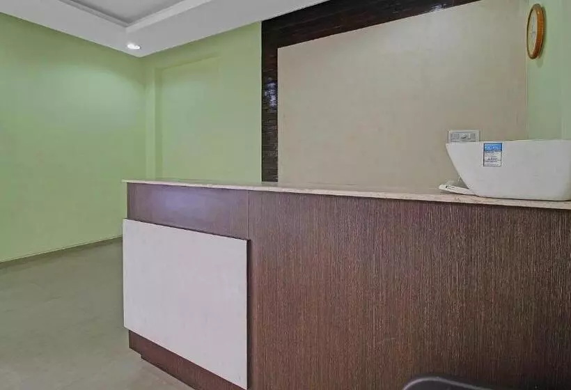 ホテル O Sri Residency Near Hyderabad Central