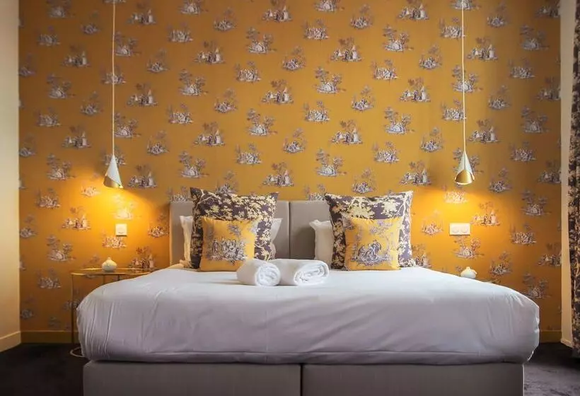 Hotelli Le Petit Perier