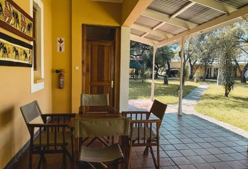 هتل Ngangane Lodge & Reserve