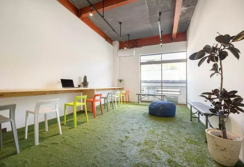 Retkeilymaja Coliving & Cafe Sando