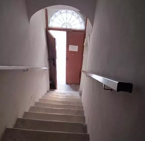 Aamiaismajoitus (B&B) Tiny House