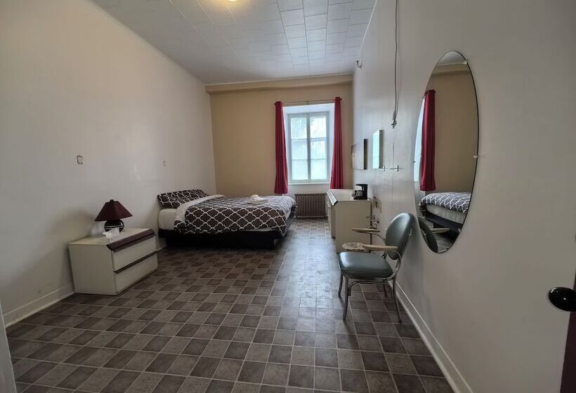 בית מלון כפרי Auberge Du Couvent