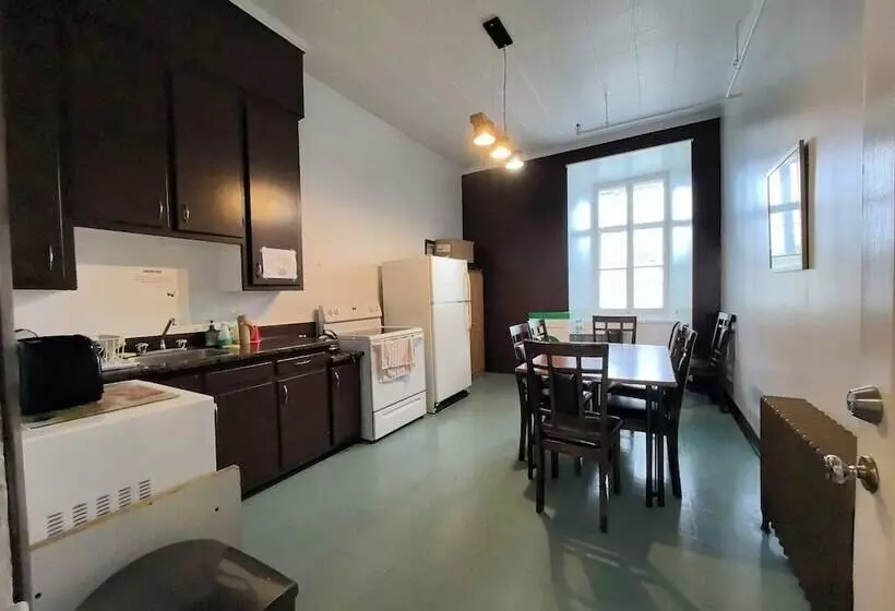 Hotelli Auberge Du Couvent