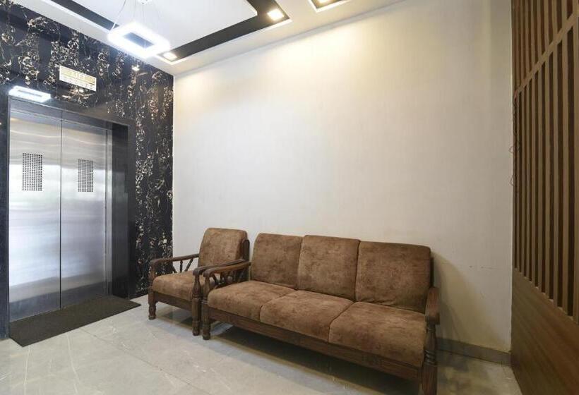 בית מלון כפרי Clove