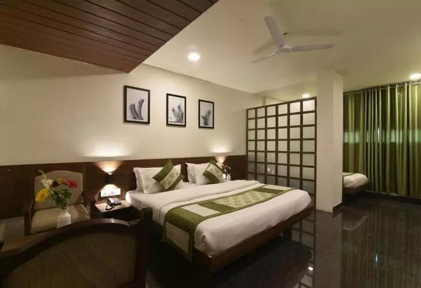 Hotel Clove