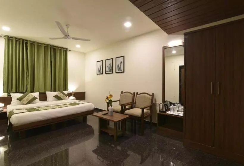 Hotel Clove